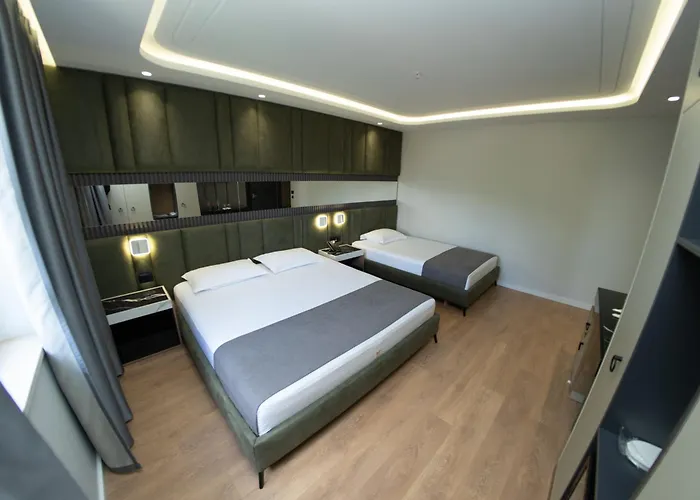 Otel Monopoly 4*